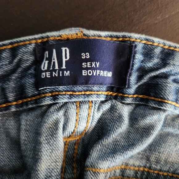 Gap Sexy Boyfriend jeans 33W - Picture 2 of 5